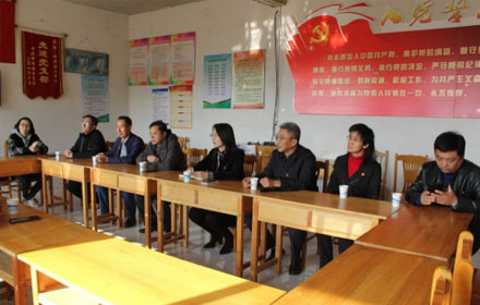 银河集团(galaxy)到历城区柳埠街道办长岭村开展联合党建和爱心捐赠活动